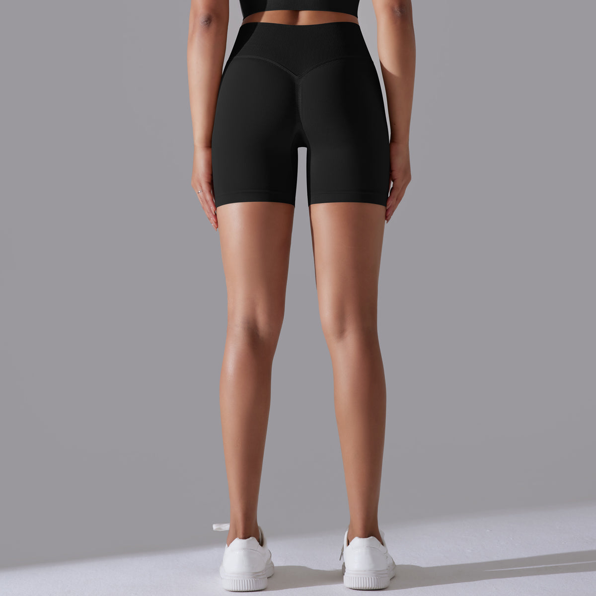 Daisy | Short - Noir